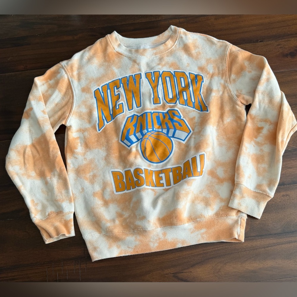 New York Knicks Tie Dye Graphic Sweatshirt Pullover Women’s XS NBA Basketball